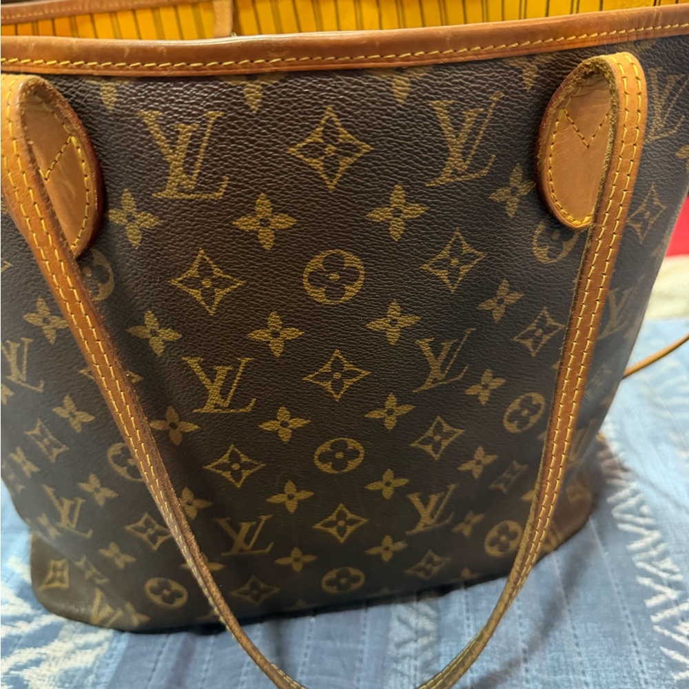 AUTHENTIC Louis Vuitton Rare Mimosa Yellow Lining Neverfull MM - Picture 7 of 15